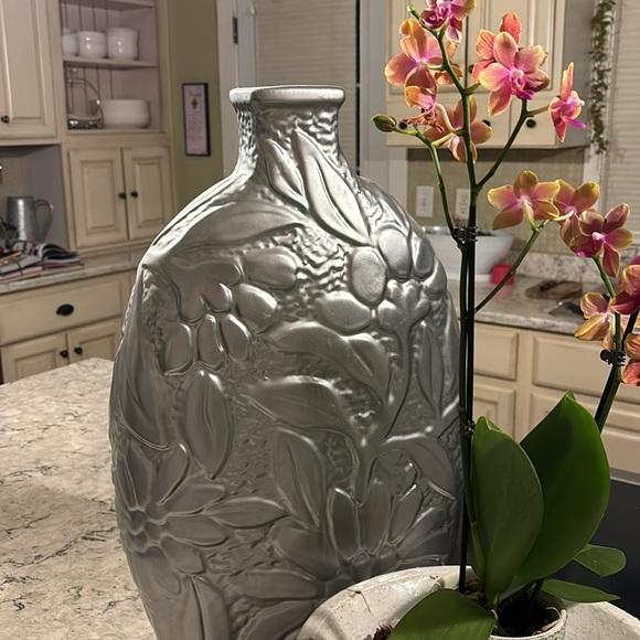 Pier 1 Imports Large silver vase - Picture 5 of 5